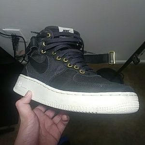 Air force one mid
